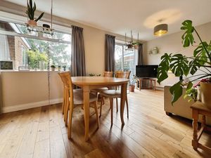 Photo 18- click for photo gallery